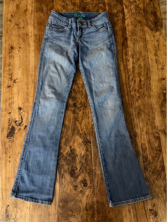Wrangler Denim - Wrangler Women's Blue Bootcut Jeans with Embroidered Back Pockets, Size 6